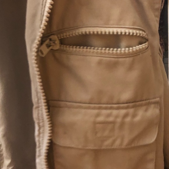 Banana Republic Men’s Journalist Vest - Multiple Pockets including back pockets - Picture 2 of 6
